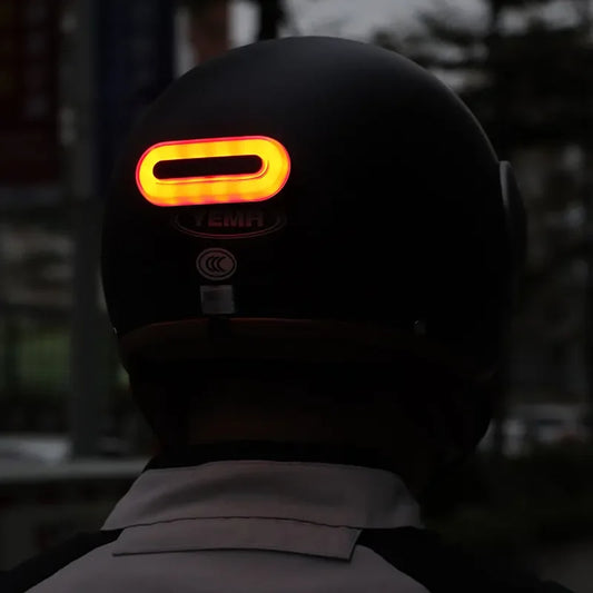 Lumière LED pour casque de moto