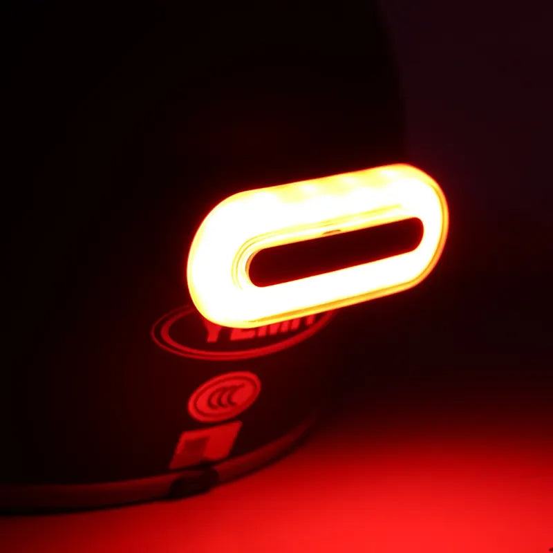 Lumière LED pour casque de moto